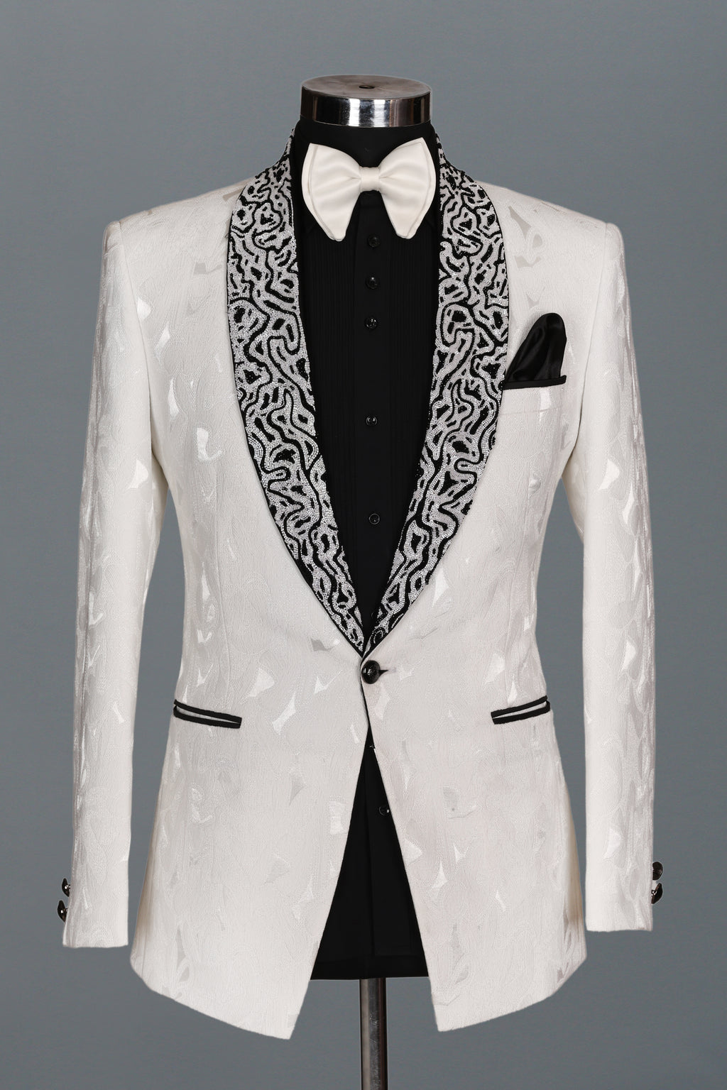 SIGNATURE IVORY COCKTAIL TUXEDO