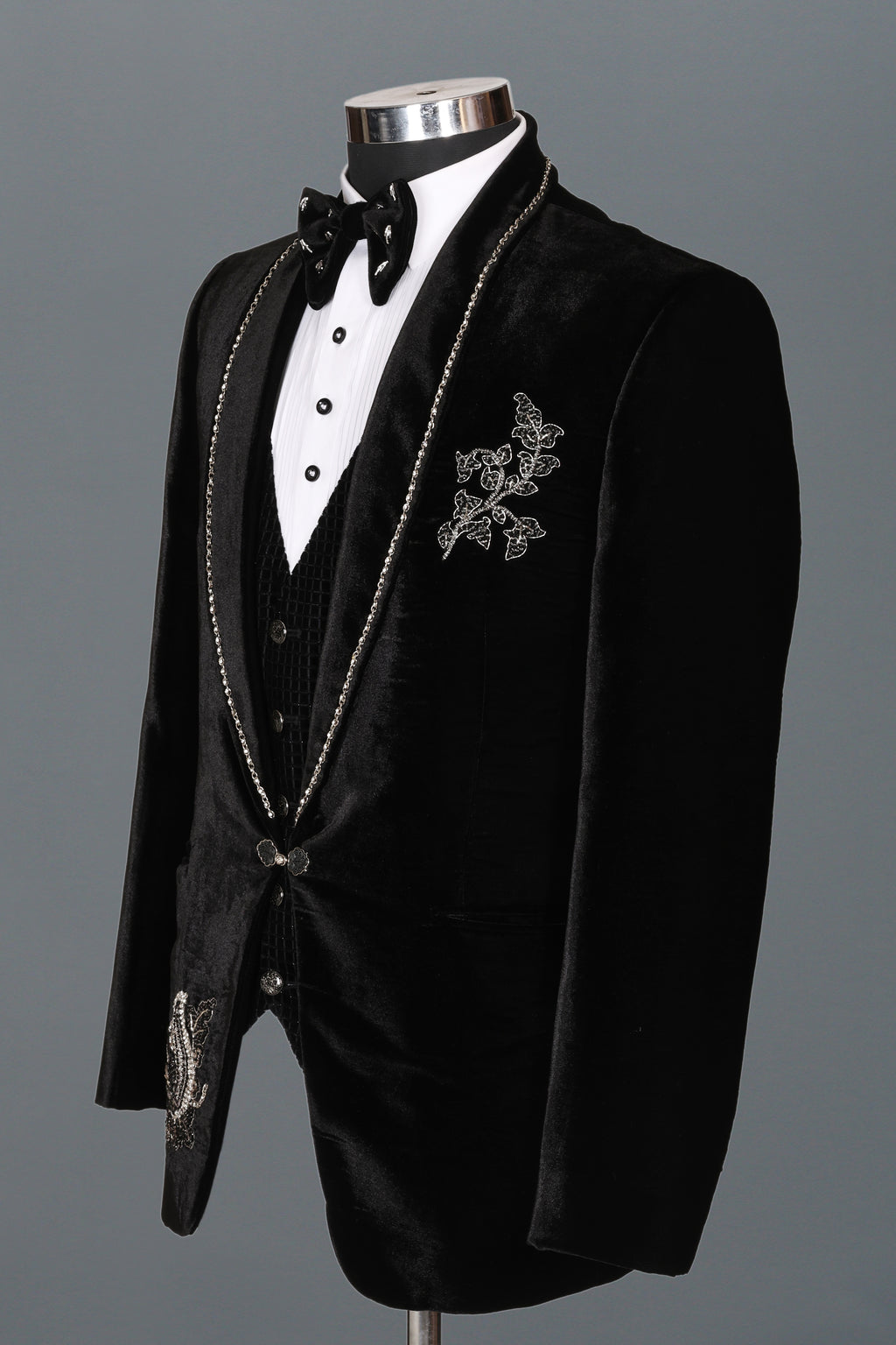 ARTISAN EDGE BLACK VELVET TUXEDO