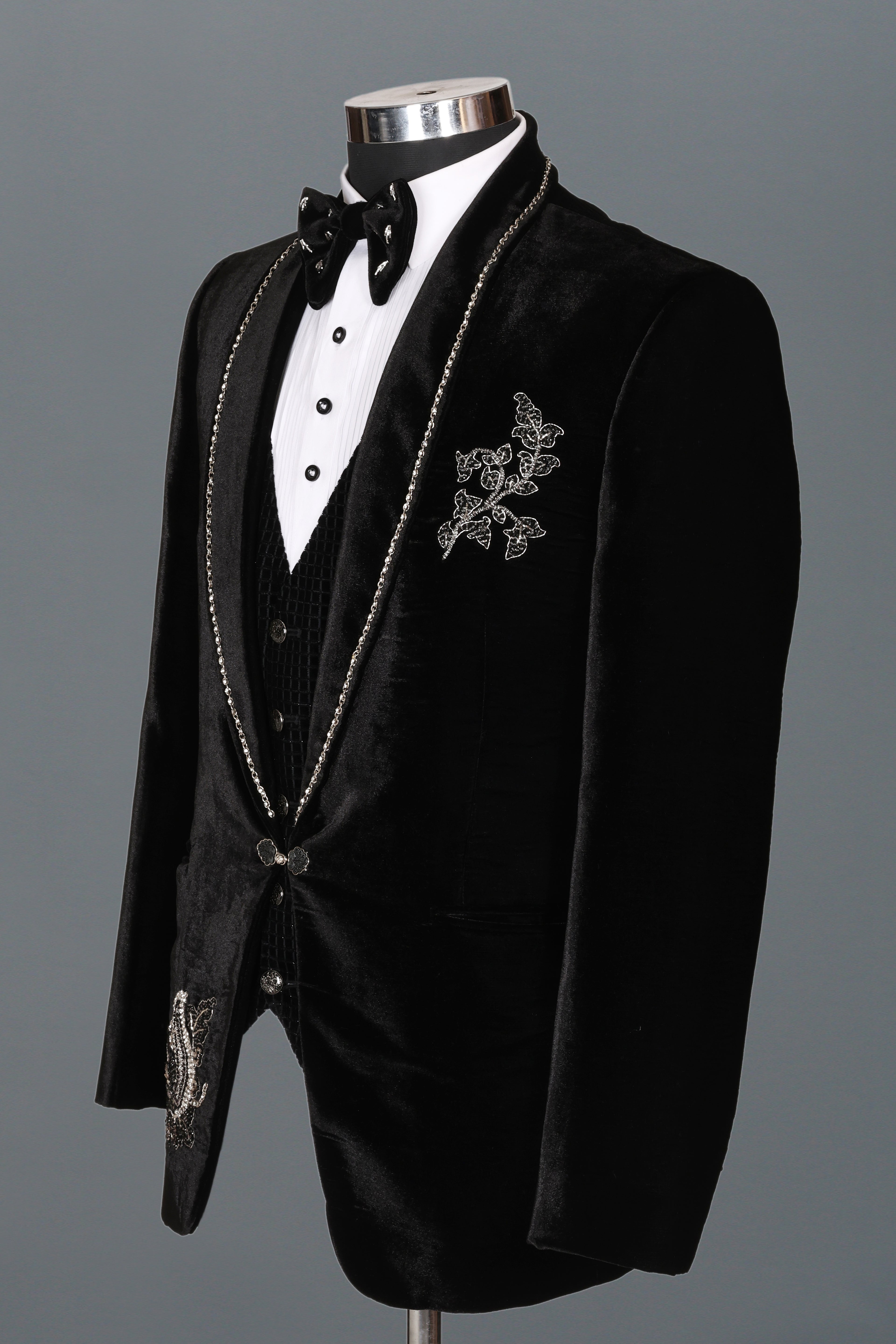 ARTISAN EDGE BLACK VELVET TUXEDO