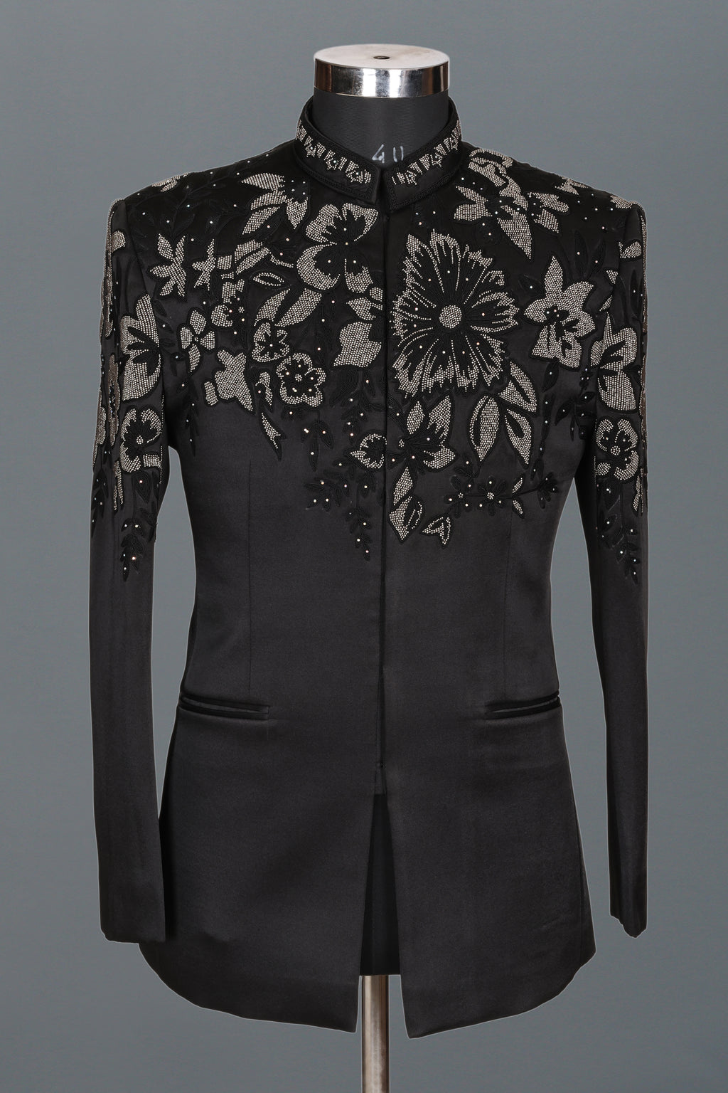 BLACK HAND EMBROIDERED LEGACY JODHPURI