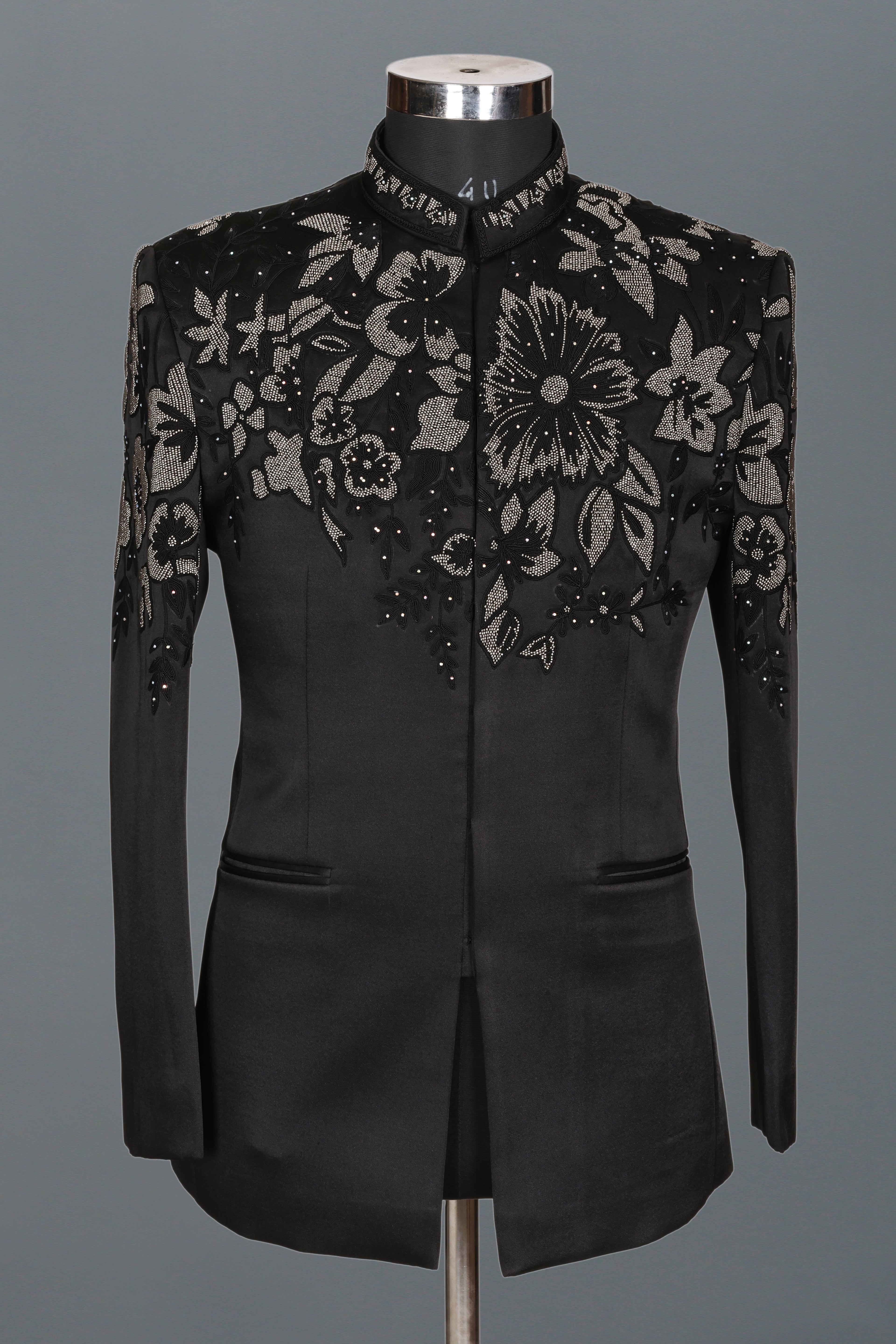 BLACK HAND EMBROIDERED LEGACY JODHPURI