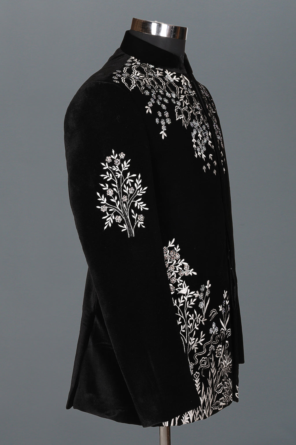 BLACK JODHPURI WITH HEAVY HAND EMBROIDERY