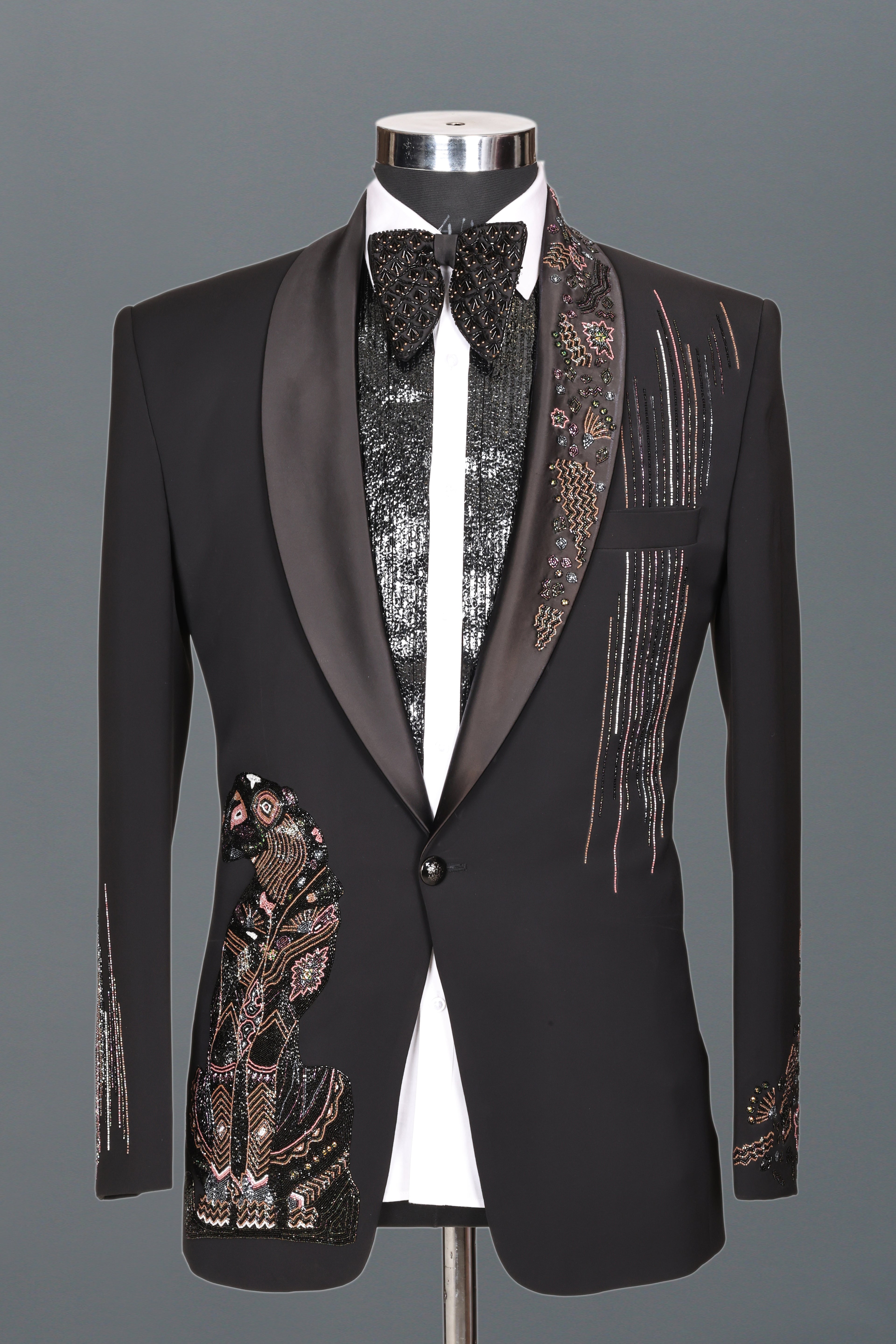 BLACK FAUNA EMBLAZE TUXEDO