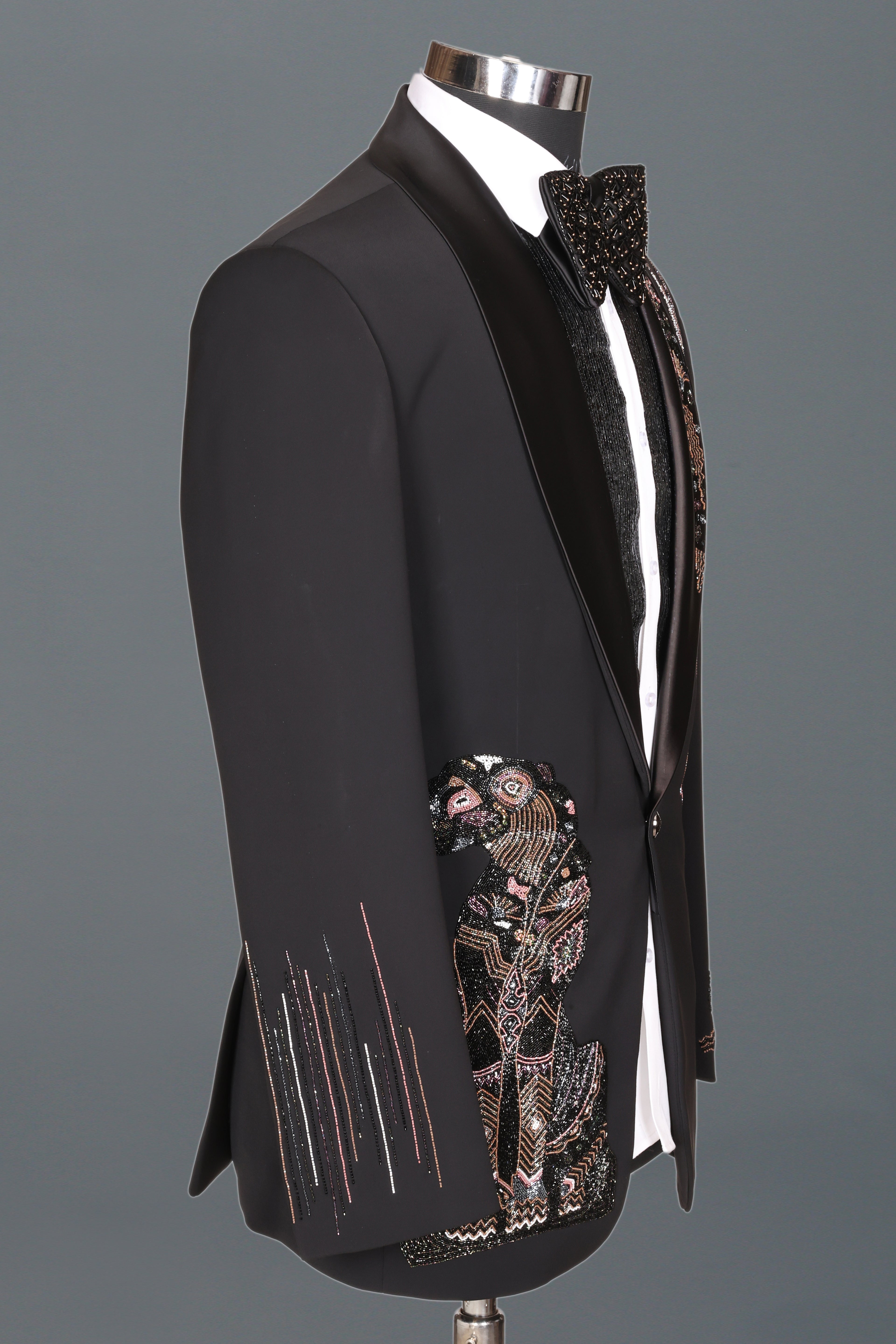 BLACK FAUNA EMBLAZE TUXEDO