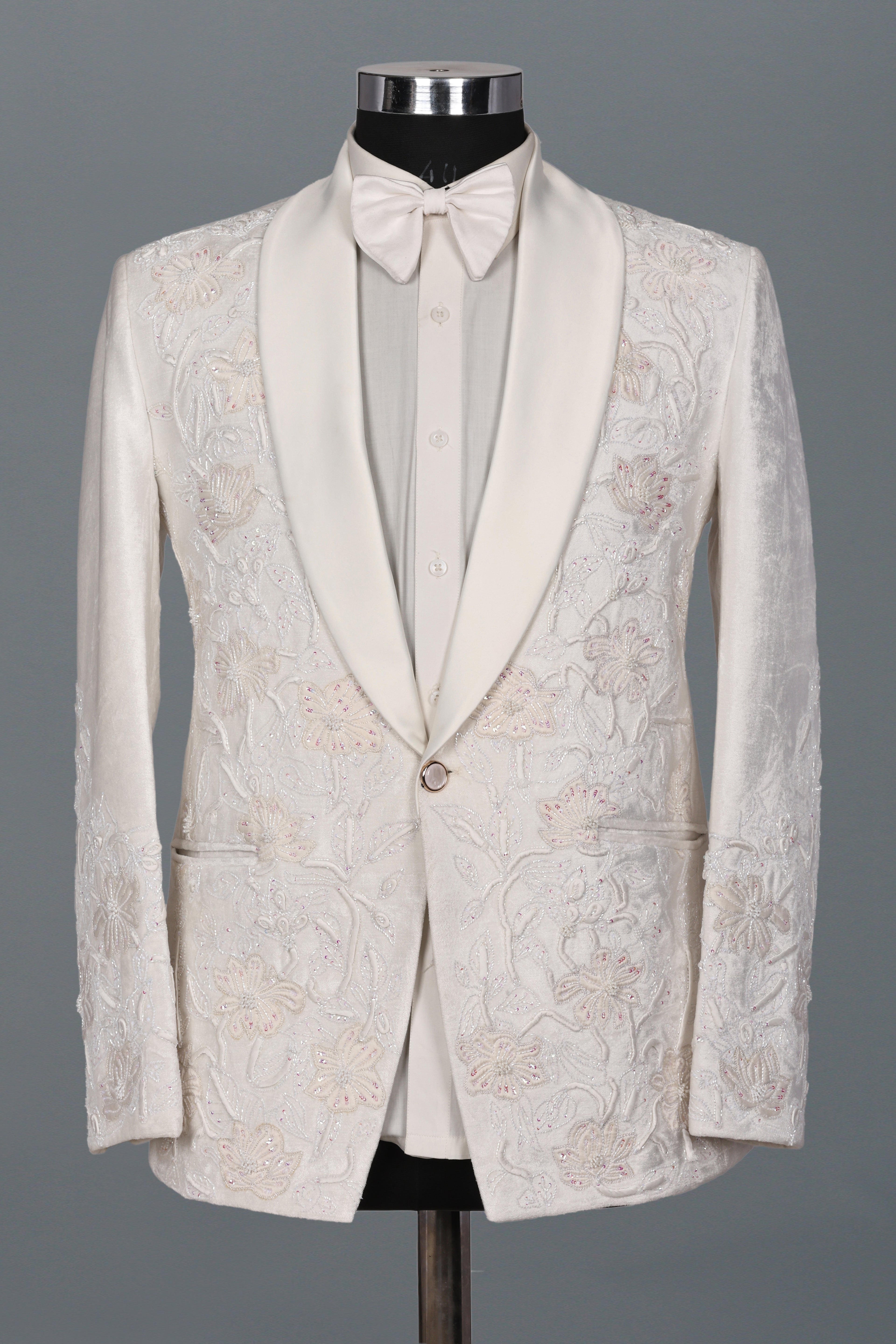 IVROY FLORAL EMBROIDERED TUXEDO
