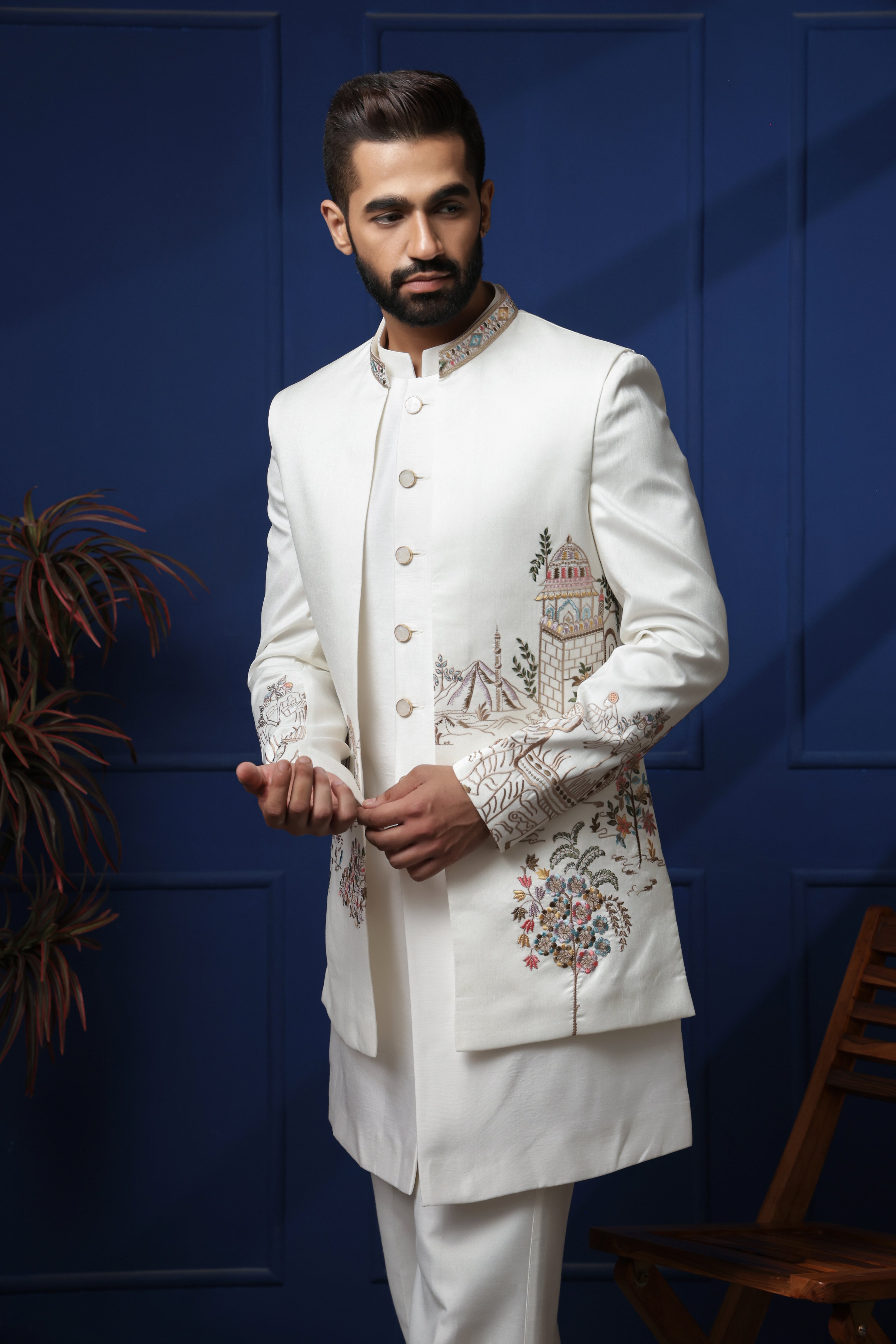 INDOWESTERN - HEAVY  IVORY EMBROIDERY