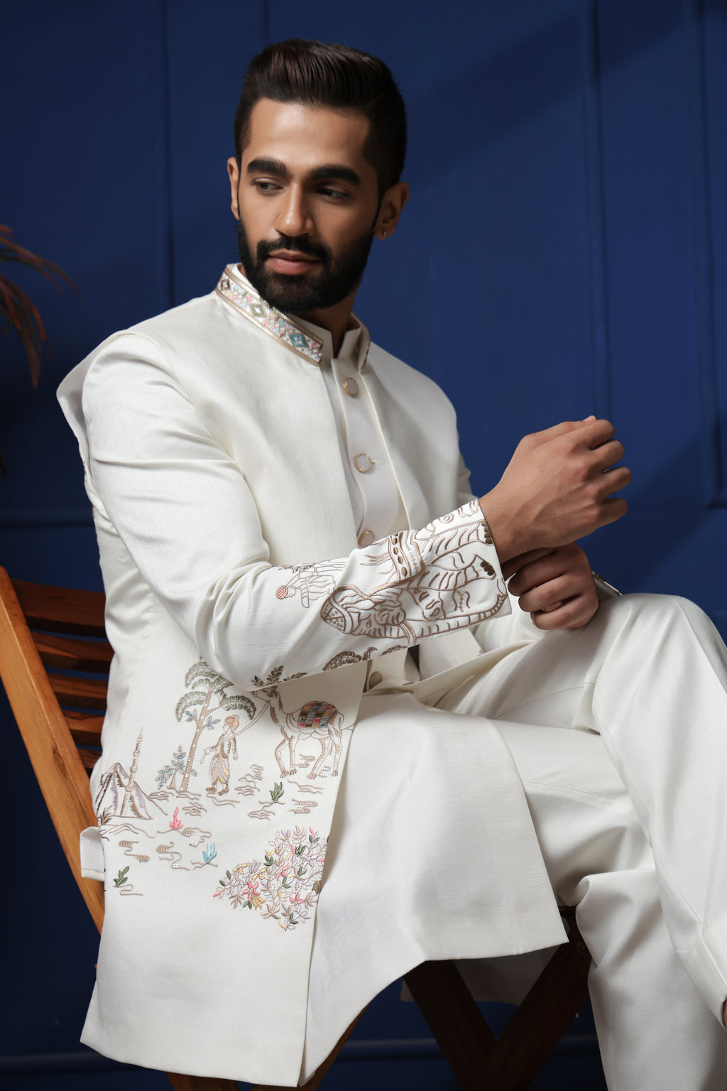 INDOWESTERN - HEAVY  IVORY EMBROIDERY